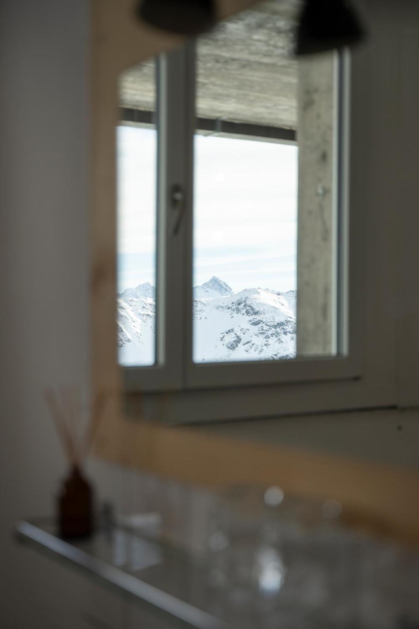 Berghotel Pischa Mountain Lodge Davos Exterior photo